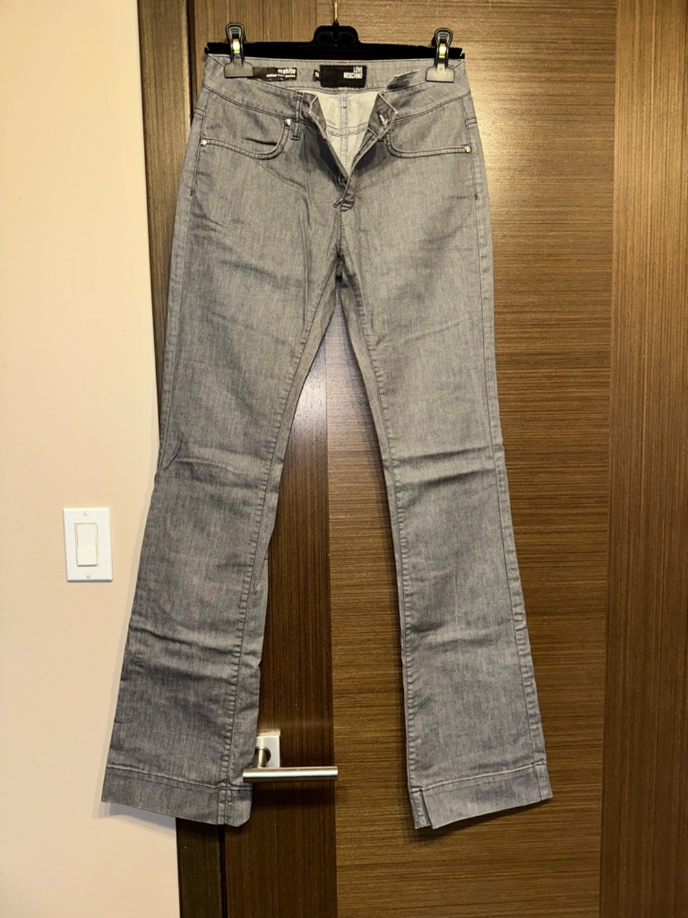 Moschino women’s Gray Jeans - Casual Straight Leg size 26